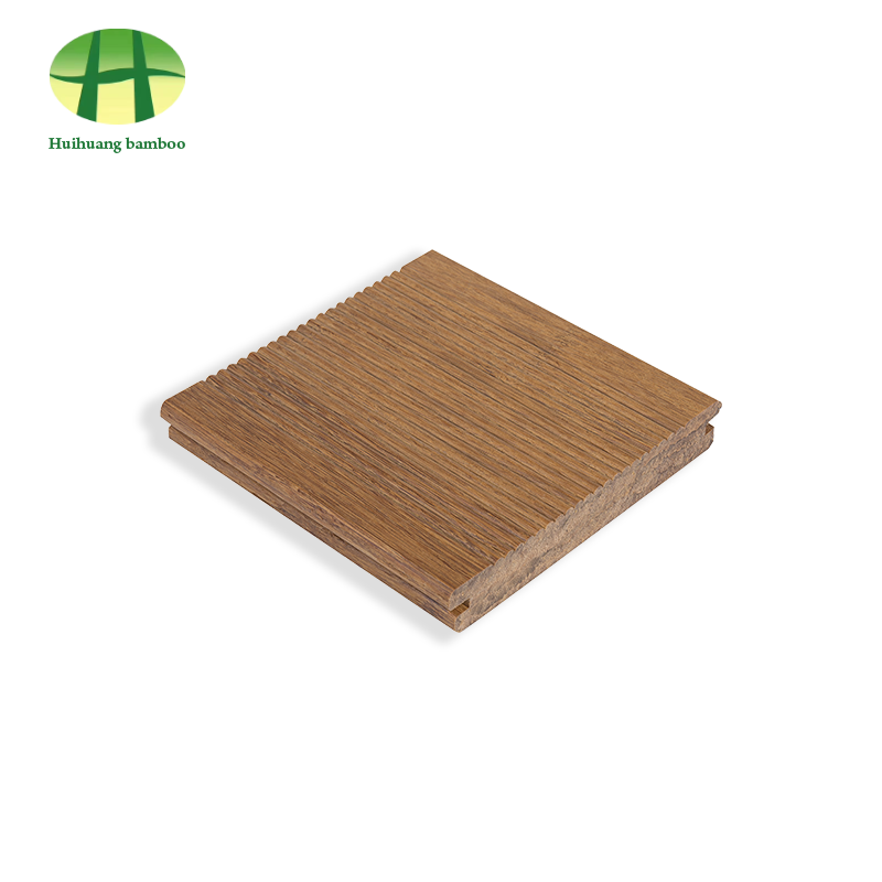 Podovi od bambusa s malim valovima