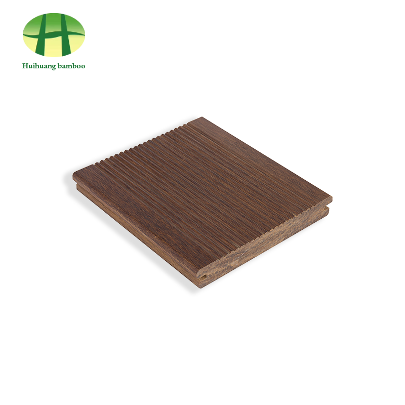 Podovi od bambusa s malim valovima